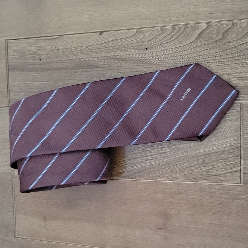 Lanvin neck tie dark burgandy with blue‎ white stripe personalized "Q"